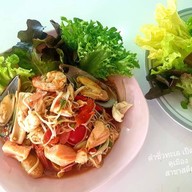 เป็ดย่างคูเมือง สาขาสตึก สตึก