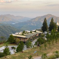 Pino Latte Resort & Cafe