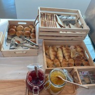 Pino Latte Resort & Cafe
