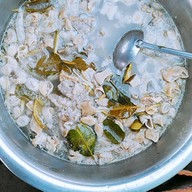 ร้านน้ำพริกถ้วยเก่า