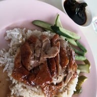 เมนูของร้าน ร้านสุชินเป็ดย่าง ( ข้าวหน้าเป็ด บะหมี่เป็ด หมูแดง หมูกรอบ ) ประชาราษฎร์บำเพ็ญ 24