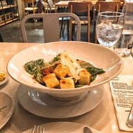 เมนูของร้าน Greyhound Café Groove@CentralWorld