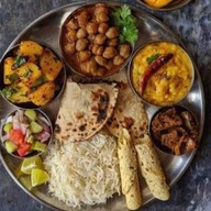 Honest Indian Food -โอเนส อินเดียนฟูด มัง ราชปรารภ 2-4
