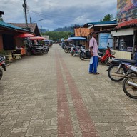 บรรยากาศ ท่าเรือบ้านพร้าว