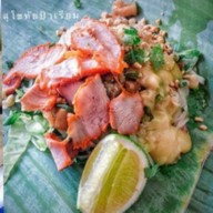ก๋วยเตี๋ยวสุโขทัย ป้าเรียม สุโขทัยห่อใบตอง