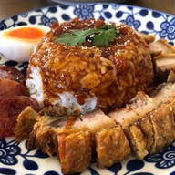 เมนูของร้าน หนีห่าว โฮมคิทเช่น