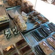 ขนมไทย แม่สมจิตต์ ตลาดนางเลิ้ง