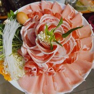 ริมคลองหมูกระทะ สาขารามคำแหง สาขามิสทีนรามคำแหง