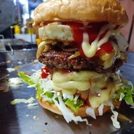 BS Burger Shop วชิรา