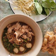 นายริชก๋วยเตี๋ยวเรือ