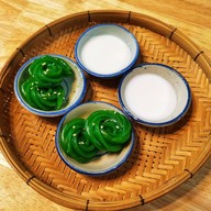 9ban Cafe & Kanom Thai