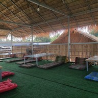 บรรยากาศ ทองอุไรคาเฟ่ บางใหญ่