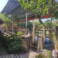 บรรยากาศ ทองอุไรคาเฟ่ บางใหญ่