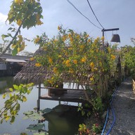 บรรยากาศ ทองอุไรคาเฟ่ บางใหญ่