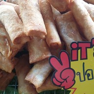 กุยช่ายเจ๊น้อง  บางปะอิน เจ้าเก่า ตลาดเลียบทางรถไฟ บางปะอิน เมืองใหม่