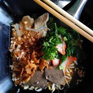 ก๋วยเตี๋ยวตำลึง