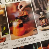 Lyn’s The Shanghai Cafe'