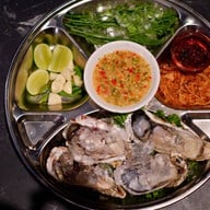 ไทรปทุม by เจ๊ณีโภชนา สาขา4 คลองห้า คลองหลวง ปทุมธานี