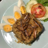 เมนูของร้าน ก๋วยเตี๋ยวต้มยำไข่หวานป่าตอง @สามกอง