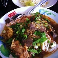 เมนูของร้าน ร้านสุรีรัตน์ (ซาวกั๊ด)