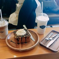 The Garage Coffee TIME ขอนแก่น