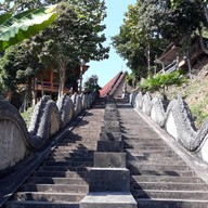 วัดพระธาตุภูเข้า (ปูเข้า)