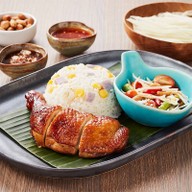 เมนูของร้าน Basil Thai Kitchen Royal Garden Plaza