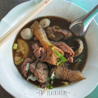 เมนูของร้าน เนื้อตุ๋นพัฒนาการ 68 (Pattanakarn Braised Beef Soi 68)
