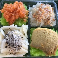 ข้าวเหนียวมูน แม่ศรีนวล (อุทัยธานี)