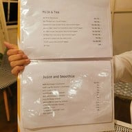 เมนู Hideout Beach Cafe & Bistro