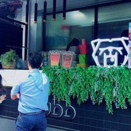 หน้าร้าน Bubb ศาลาแดง (ชานม 18 บาท)