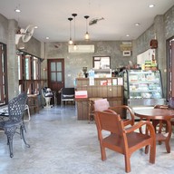 กาแฟริมราง