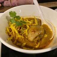 เมนูของร้าน ข้าวซอยนิมมาน