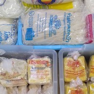 เส้นเกี๋ยวเตี๋ยวตลาดภาษีซุง ร้านเฮียรงค์