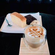 มิตรปลาทองคาเฟ่