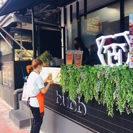 หน้าร้าน Bubb ศาลาแดง (ชานม 18 บาท)