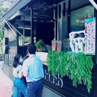หน้าร้าน Bubb ศาลาแดง (ชานม 18 บาท)