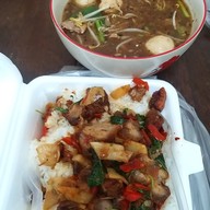 เมนูของร้าน ร้านก๋วยเตี๋ยวป้าน้อย-อาหารตามสั่ง      (วัดคานหาม)