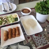 เมนูของร้าน VT แหนมเนือง พัทยา