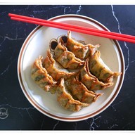 เมนูของร้าน Backyard Gyoza หทัยราษฎร์