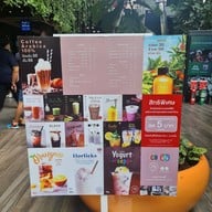 mama cafe Central Festival Eastville