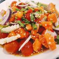 ยำถาด 700 หอการค้า