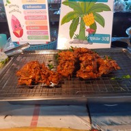 ครัวป้าสวย ตลาดลุงออม