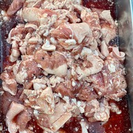 หลังบ้าน คูซีน ศรีสะเกษ