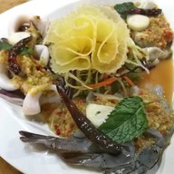 เลนัว ซีฟู้ด อาหารอีสาน อ่อนนุช