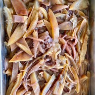 หลังบ้าน คูซีน ศรีสะเกษ