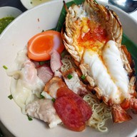 เมนูของร้าน โตจังอ๋อง noodlebar บะหมี่กุ้งแม่น้ำเผาเจ้าแรกของไทย ป้อมปราบศัตรูพ่าย