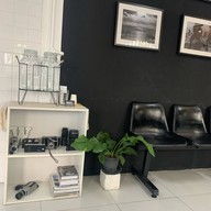 Wake Up Studio x Cafe