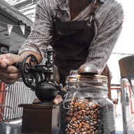 กาแฟสด BasiliskCoffee สุขุมวิท 101