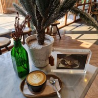 เมนูของร้าน Blue Dye Cafe Sukhumvit 36